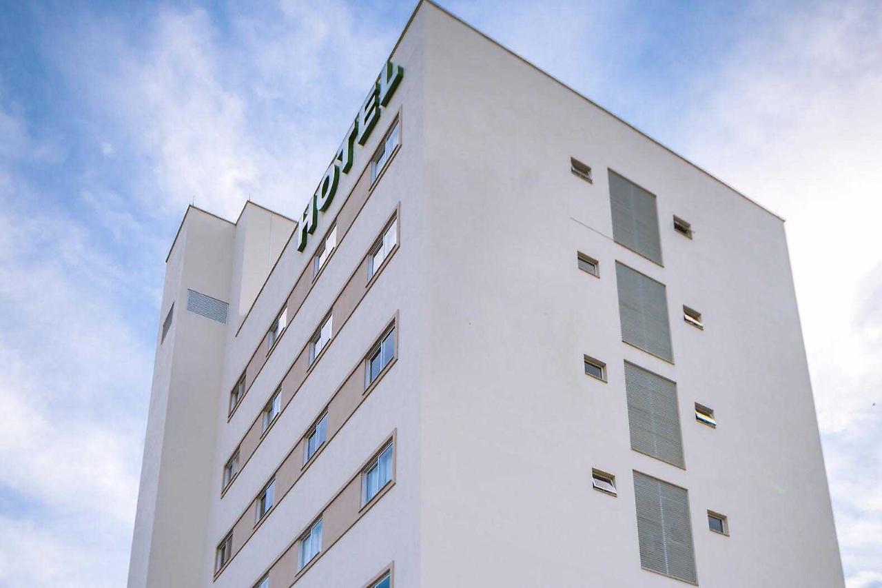 Tri Hotel São João Batista Kültér fotó