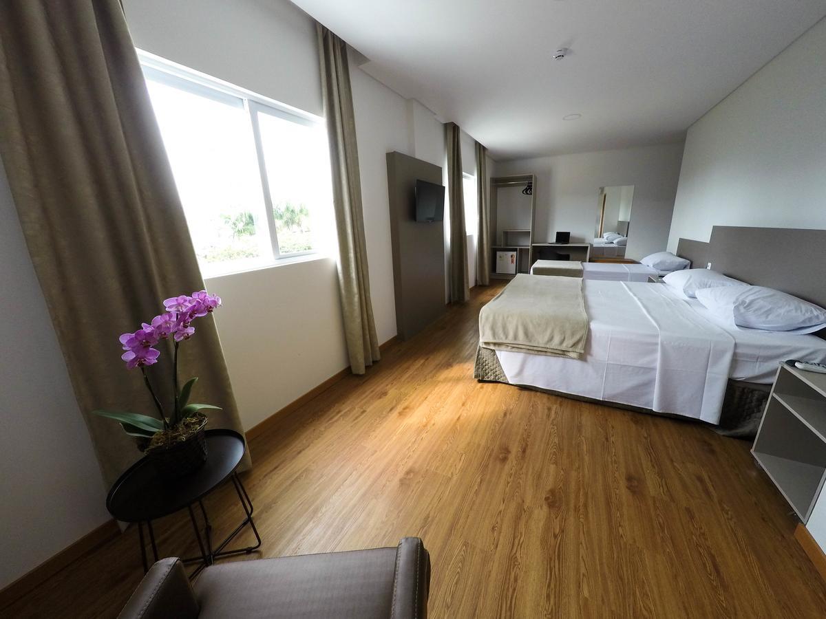Tri Hotel São João Batista Kültér fotó